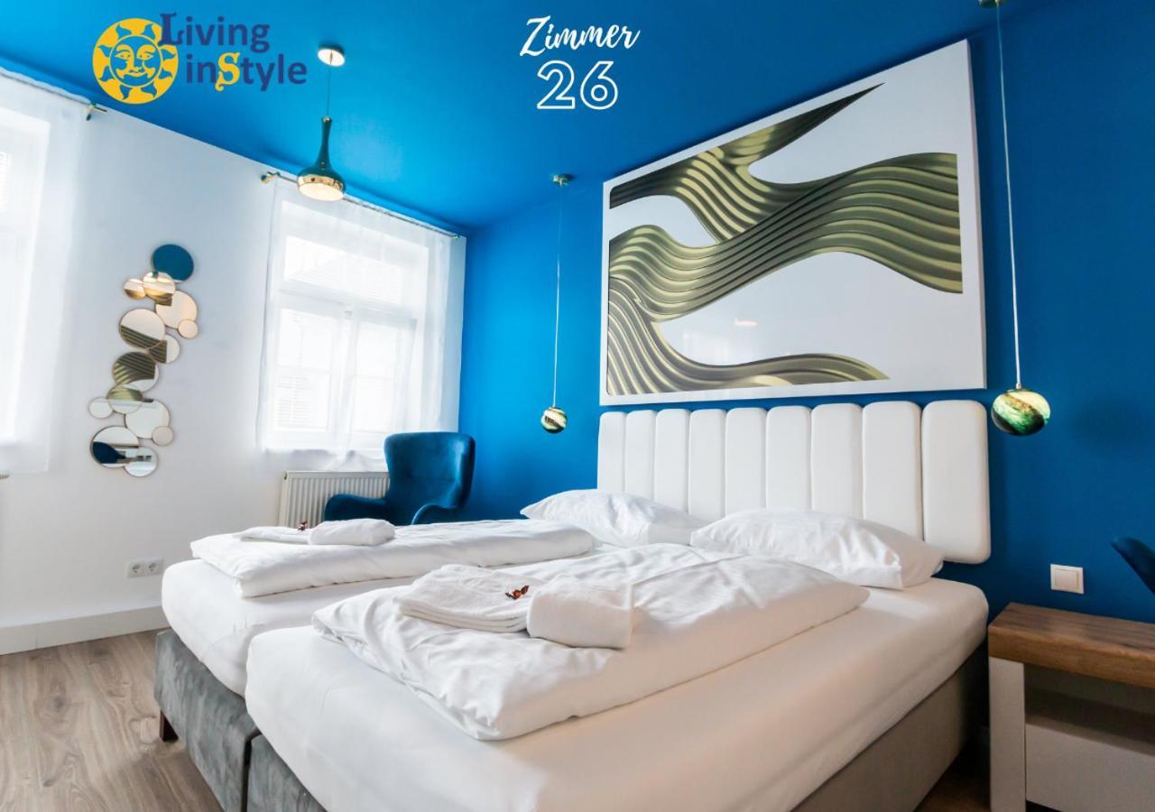 Living Instyle Apartment Кремс Екстериор снимка