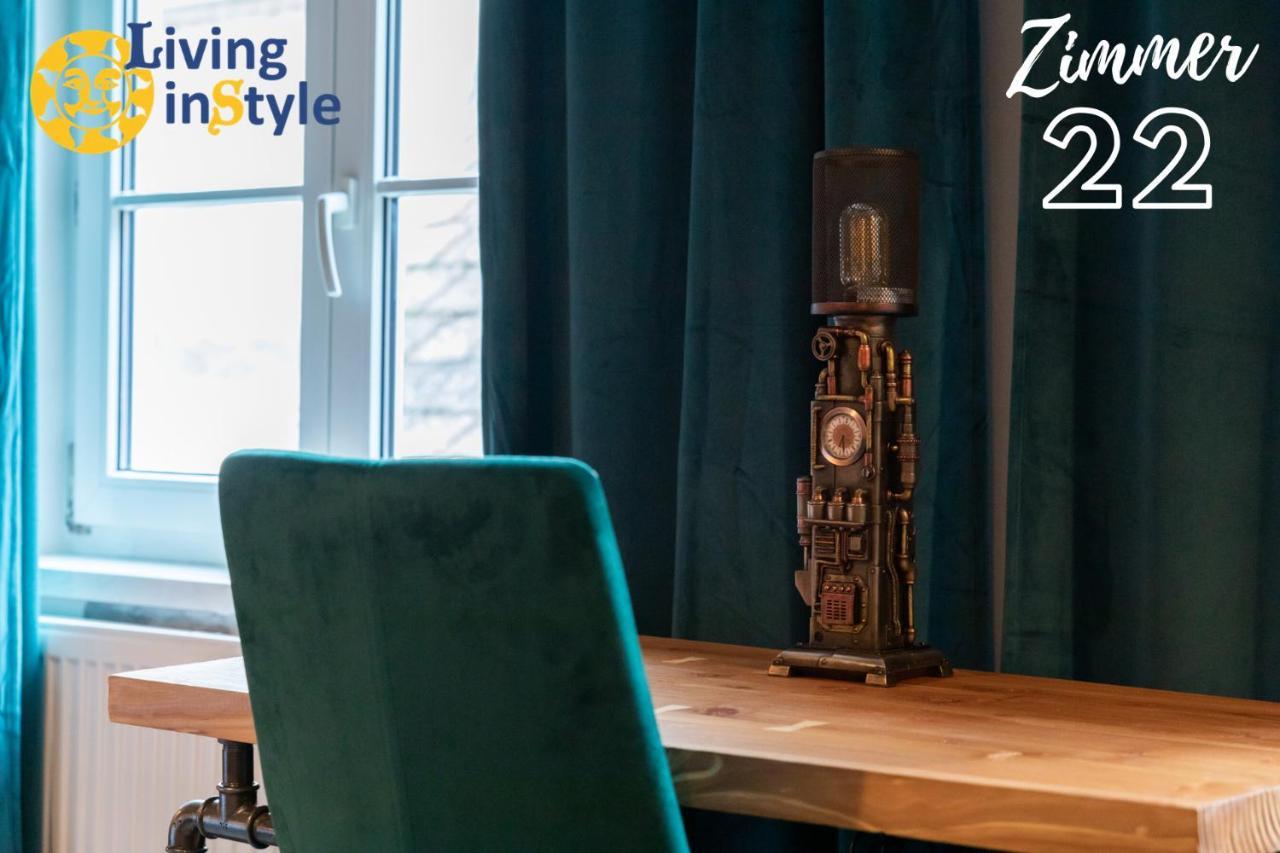 Living Instyle Apartment Кремс Екстериор снимка