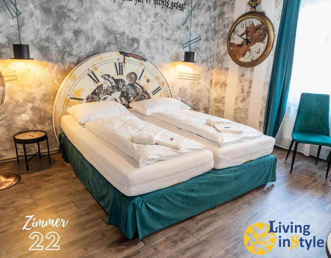 Living Instyle Apartment Кремс Екстериор снимка