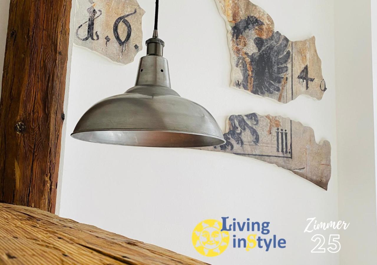 Living Instyle Apartment Кремс Екстериор снимка