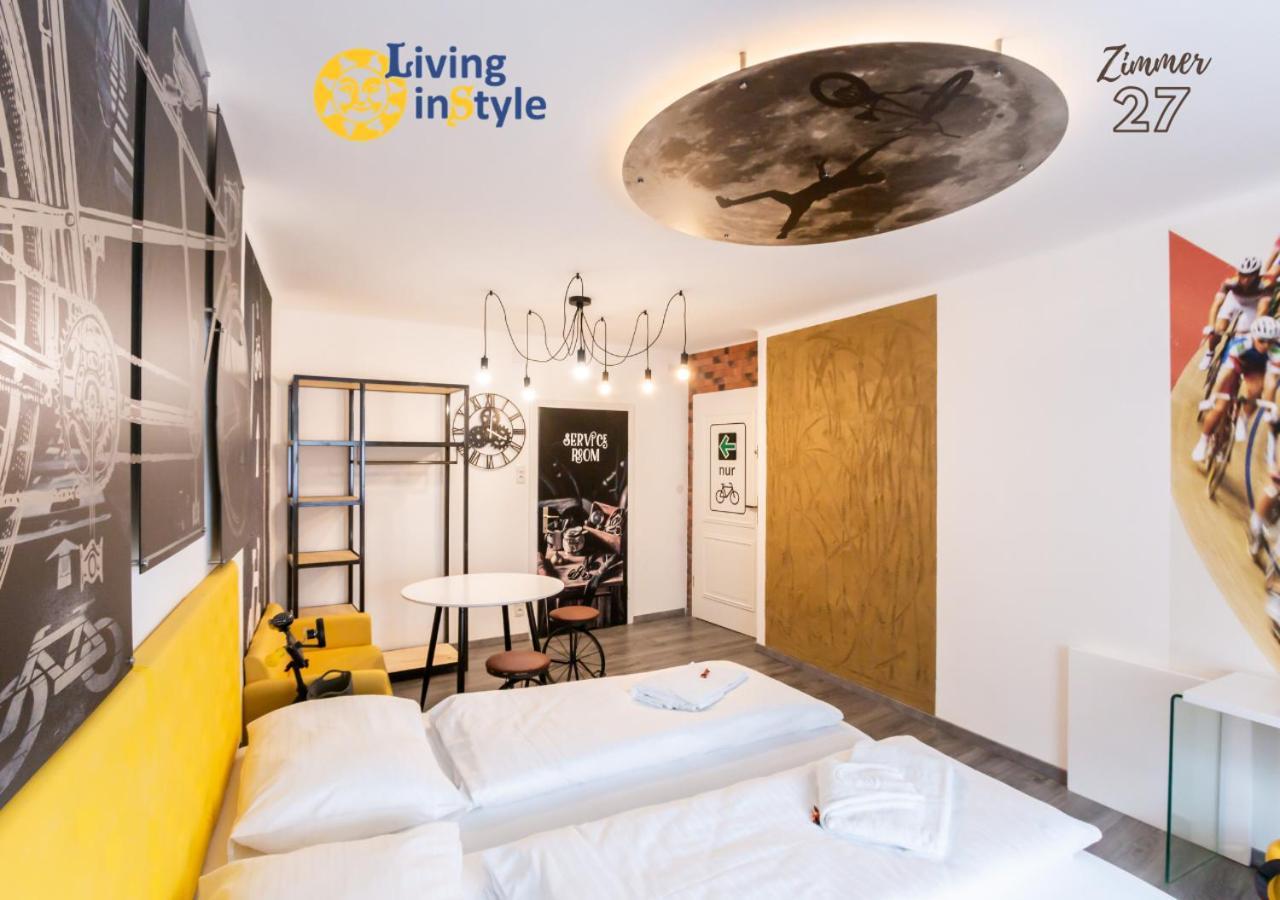 Living Instyle Apartment Кремс Екстериор снимка