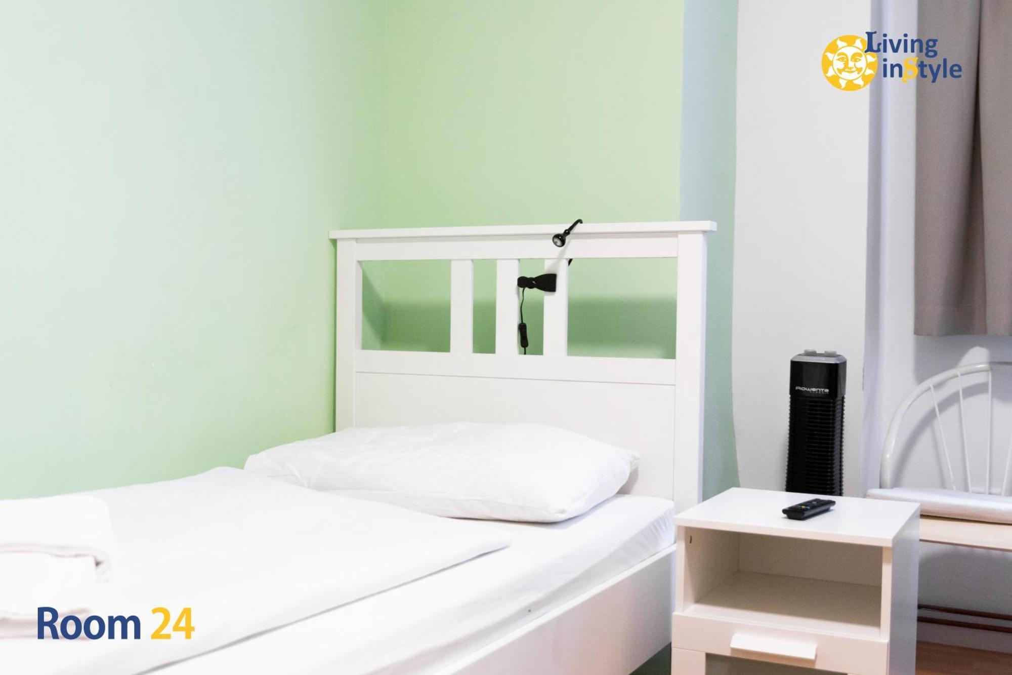 Living Instyle Apartment Кремс Стая снимка